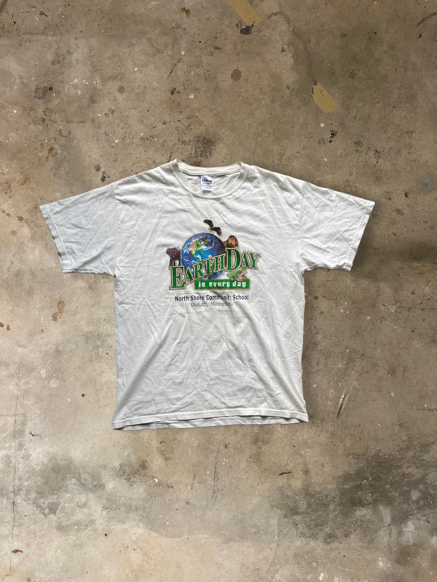 EarthDay is every day T-shirt-2000er Vintage-L