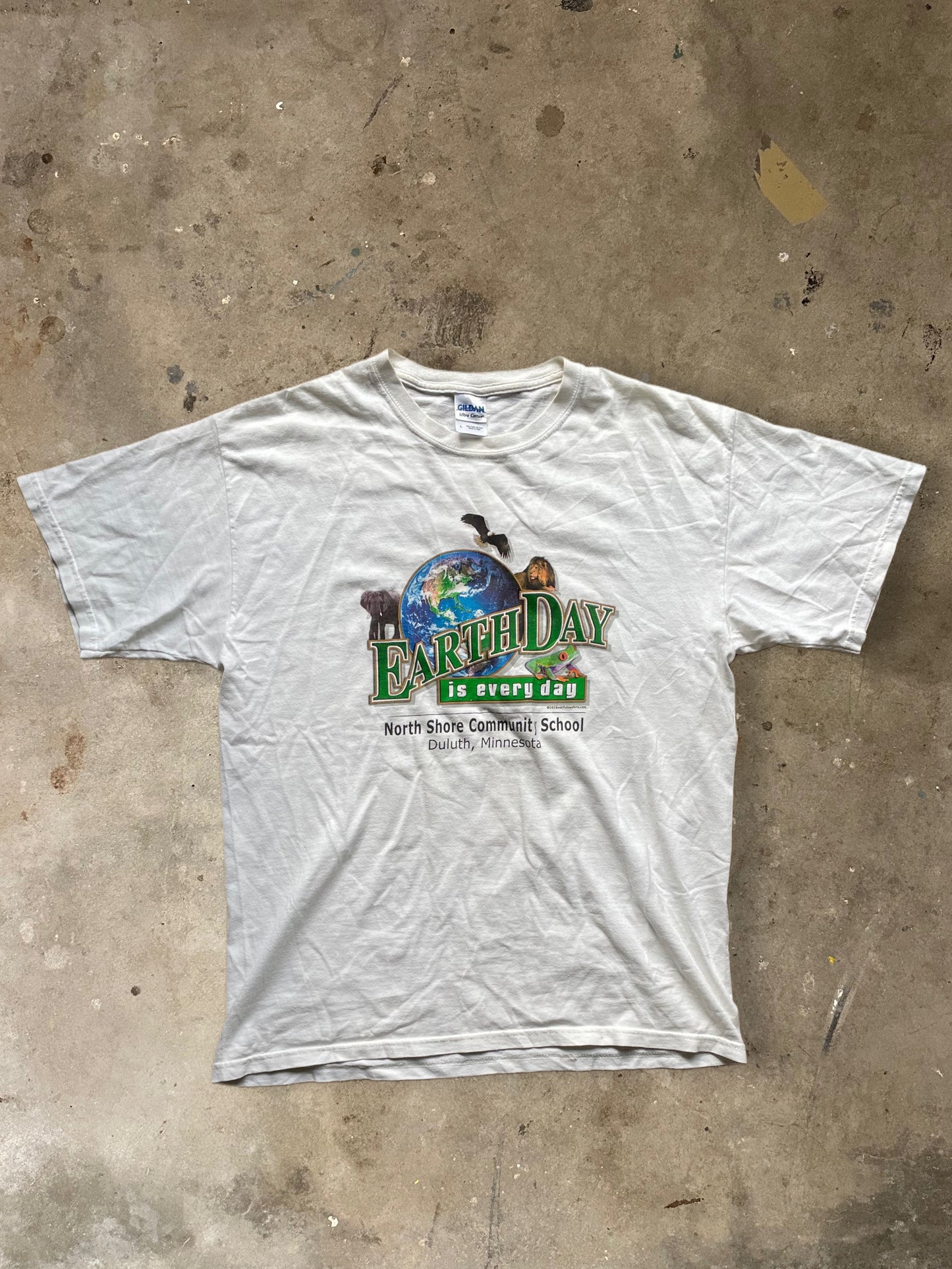 EarthDay is every day T-shirt-2000er Vintage-L